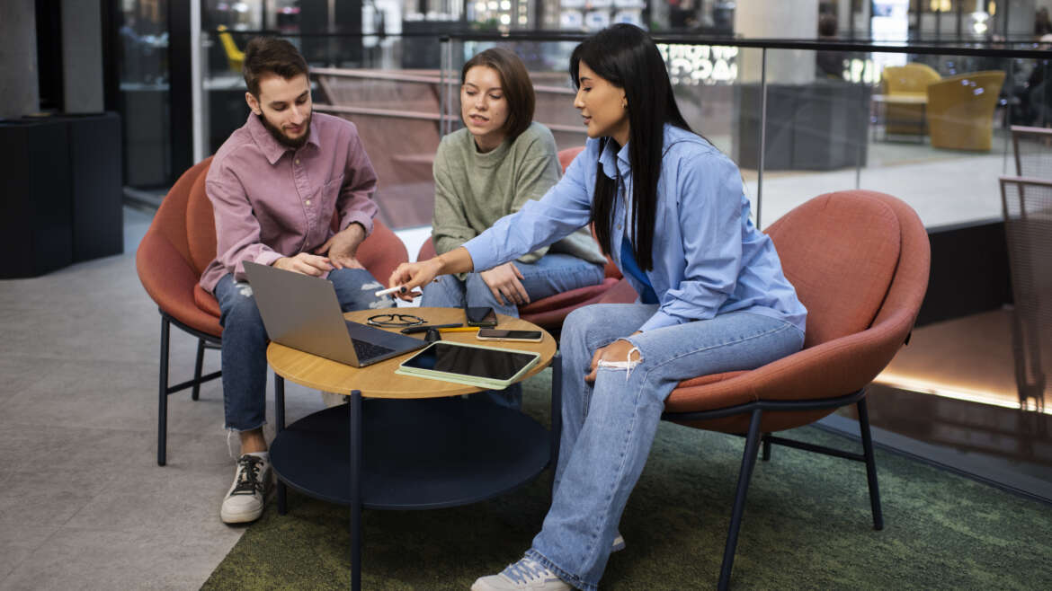 The Rise of Gen Z Entrepreneurs and Why They Are Choosing Community-Driven Workspaces