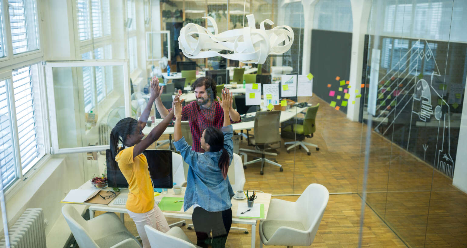 How Coworking Spaces Can Help You Achieve Your New Year&rsquo;s Work Resolution?